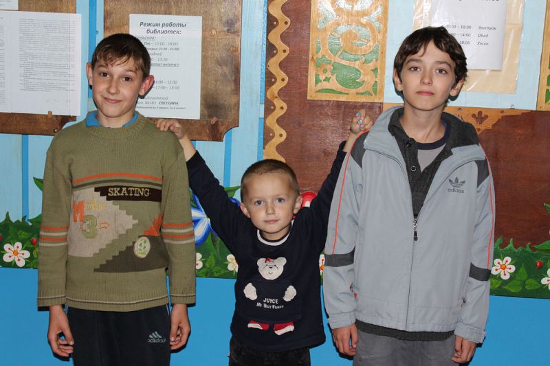 Мальчишки-беженцы из Украины